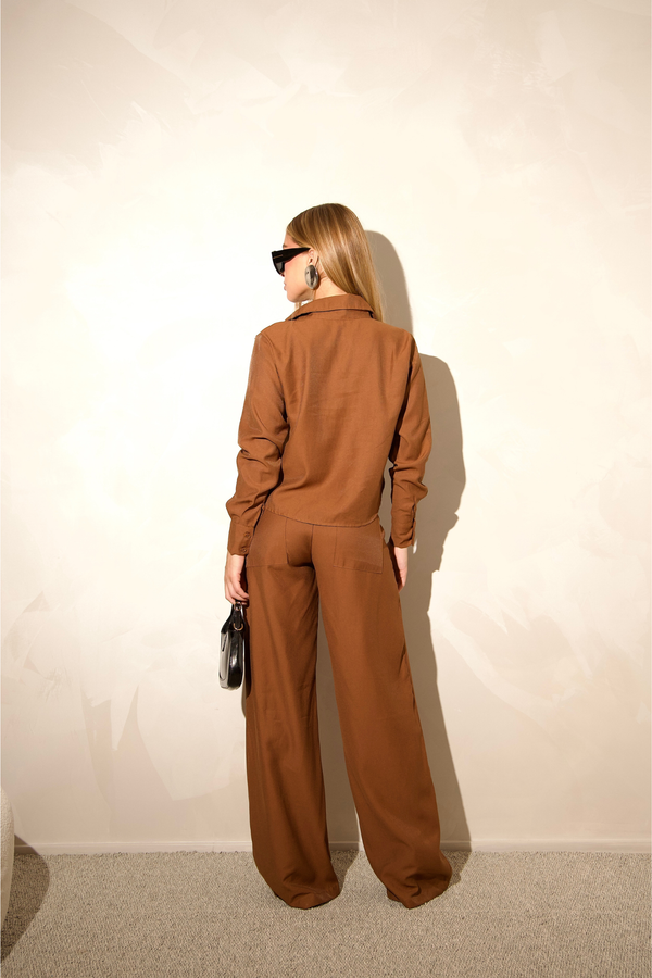 Conjunto Feminino Camisa Cropped e Calça Wide Leg — Riviera — Náurea Collection